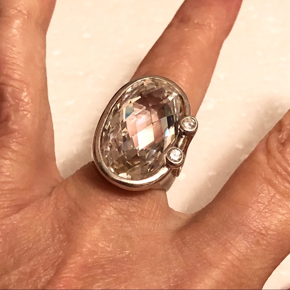 Vivara sterling silver Swarovski Crystal ring